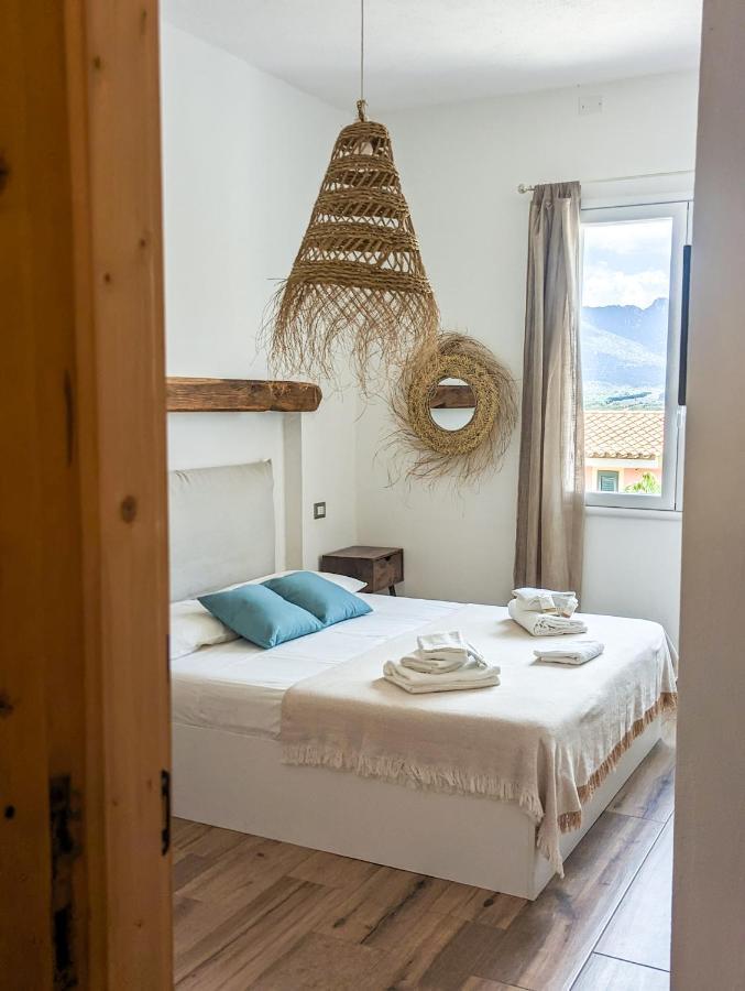 Arya Room Villasimius Eksteriør bilde