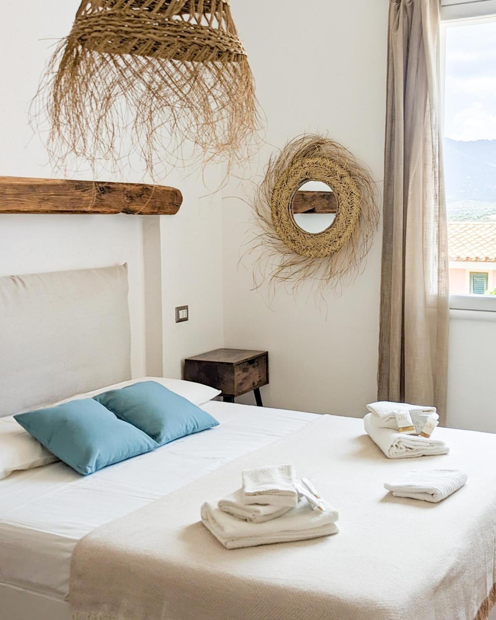 Arya Room Villasimius Eksteriør bilde